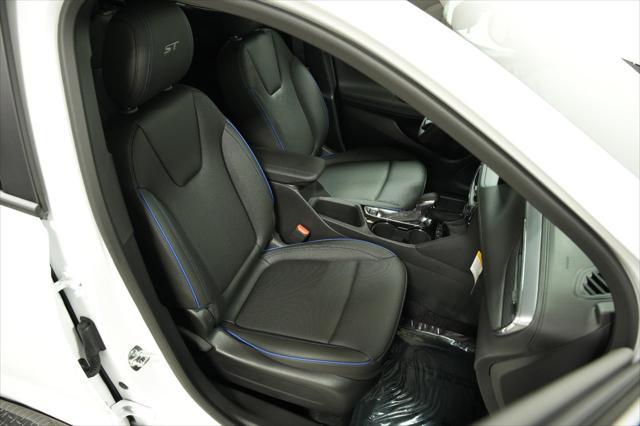 new 2026 Buick Encore GX car, priced at $27,575