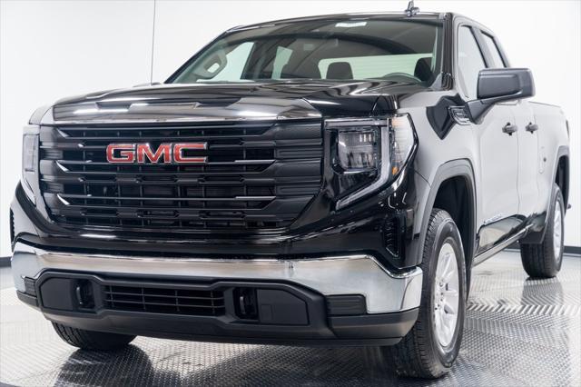 new 2025 GMC Sierra 1500 car, priced at $43,660