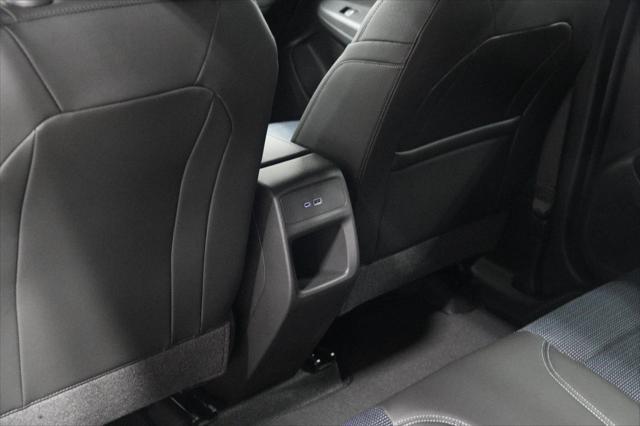 new 2025 Buick Envista car, priced at $23,635