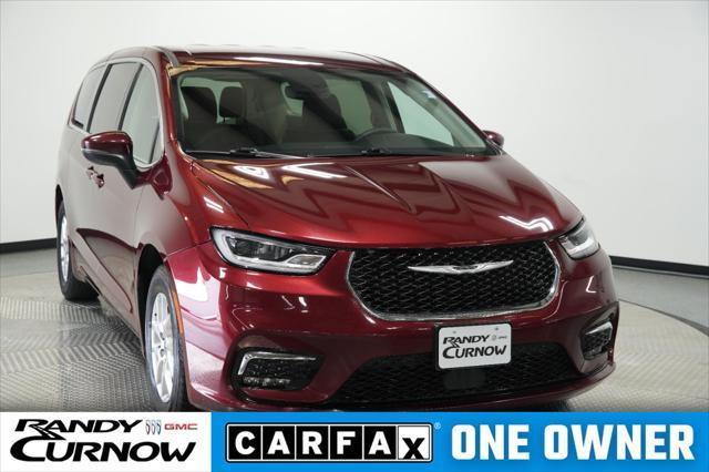 used 2023 Chrysler Pacifica car, priced at $21,500