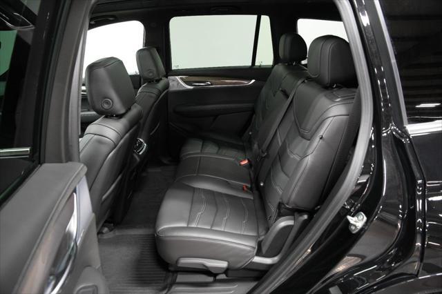 used 2024 Cadillac XT6 car, priced at $51,400