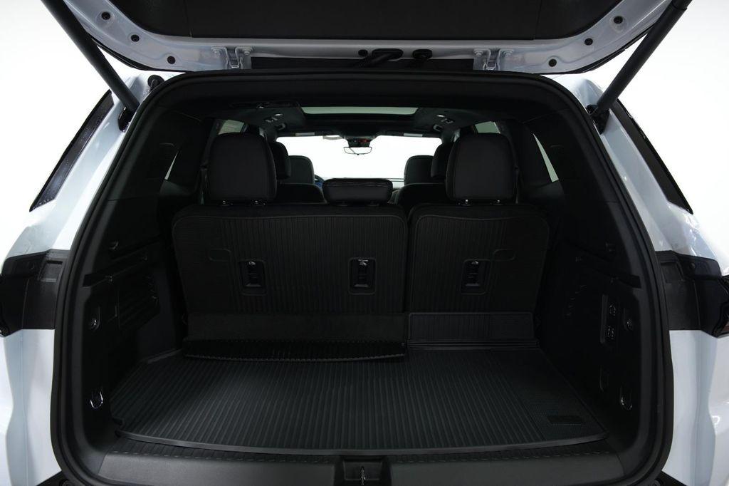 new 2026 Buick Enclave car, priced at $53,695