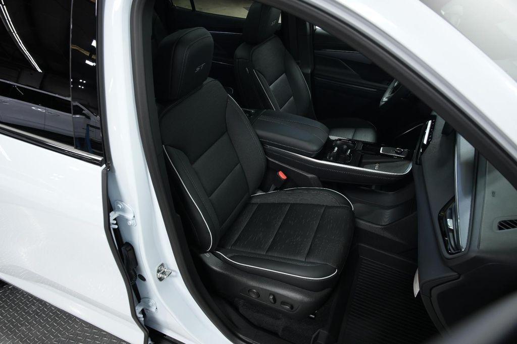 new 2026 Buick Enclave car, priced at $53,695
