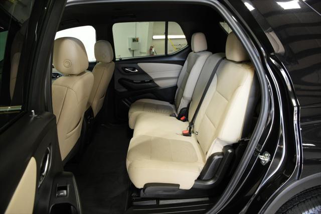 used 2023 Chevrolet Traverse car, priced at $30,900