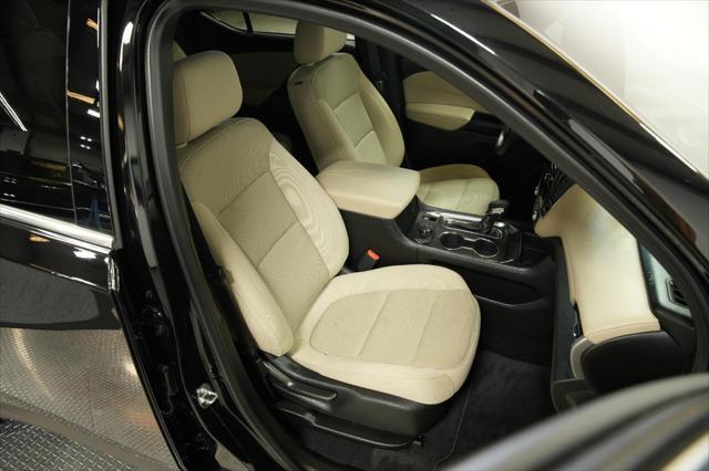 used 2023 Chevrolet Traverse car, priced at $31,800