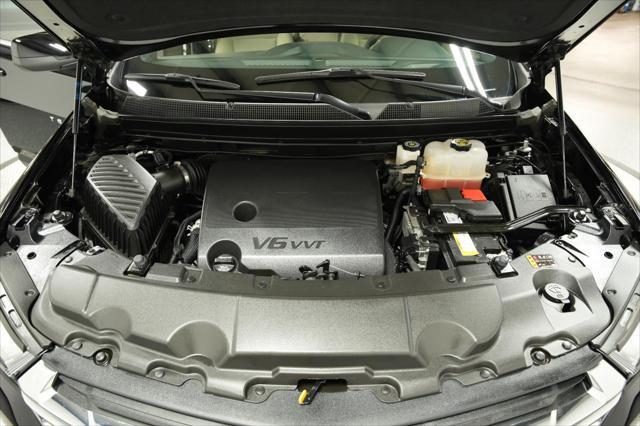 used 2023 Chevrolet Traverse car, priced at $32,200