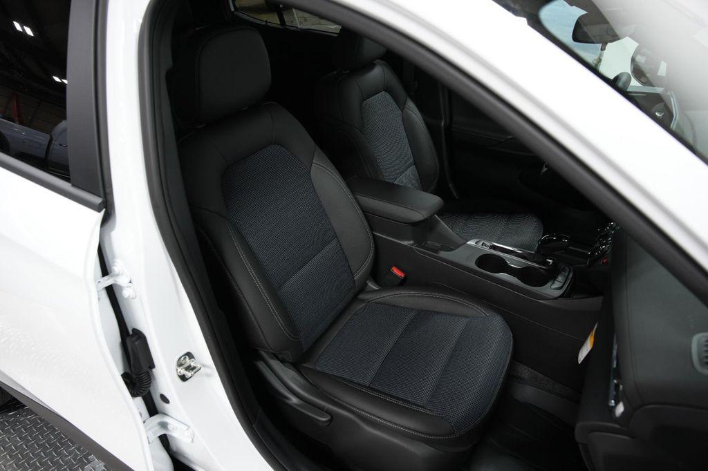 new 2026 Buick Envista car, priced at $25,545