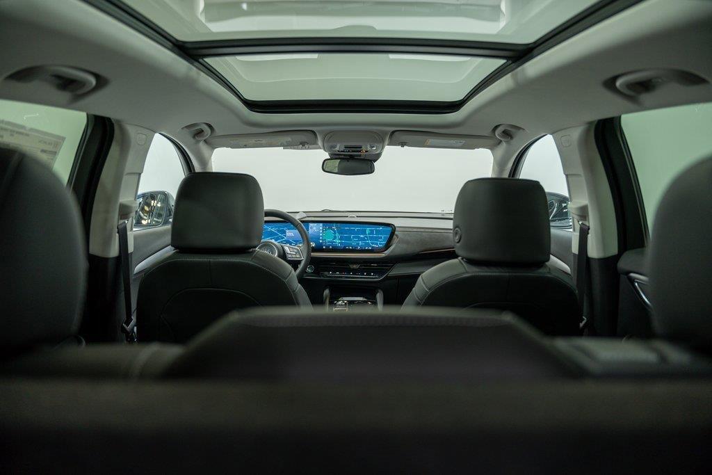 new 2025 Buick Envision car, priced at $38,435