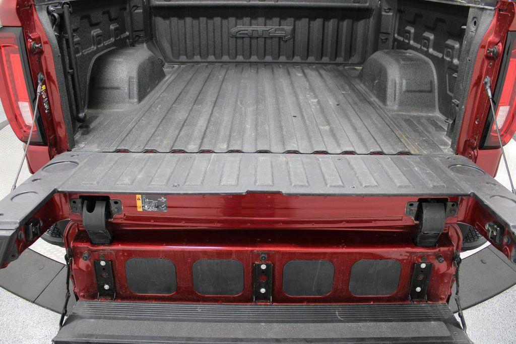 used 2022 GMC Sierra 1500 car, priced at $45,900