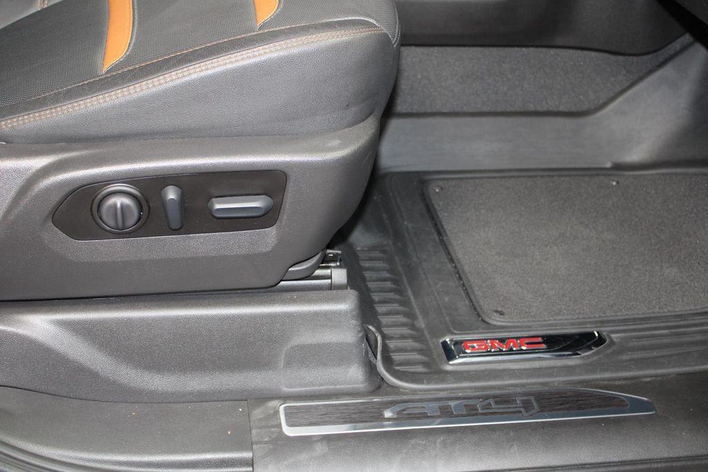 used 2022 GMC Sierra 1500 car, priced at $45,900