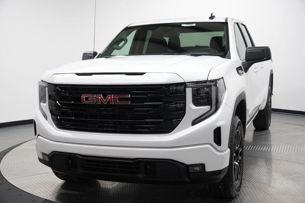 new 2026 GMC Sierra 1500 car, priced at $41,395