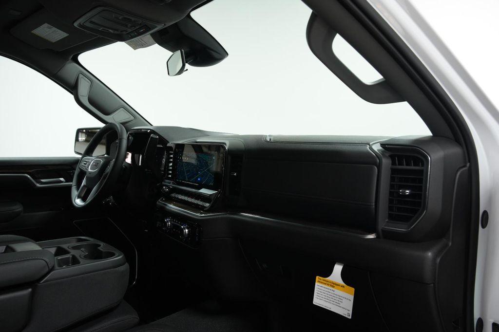new 2026 GMC Sierra 1500 car, priced at $41,395