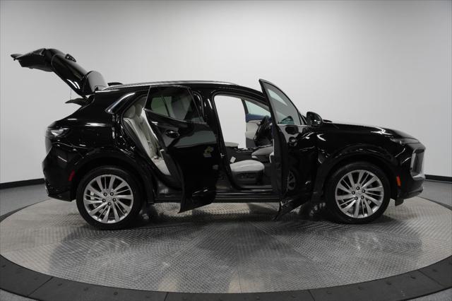 new 2025 Buick Envision car, priced at $42,595