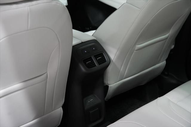 new 2025 Buick Envision car, priced at $42,595