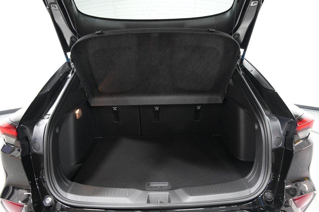 new 2025 Buick Envista car, priced at $27,470