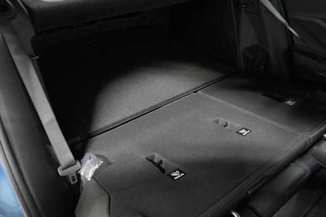 new 2025 Buick Envista car, priced at $26,325