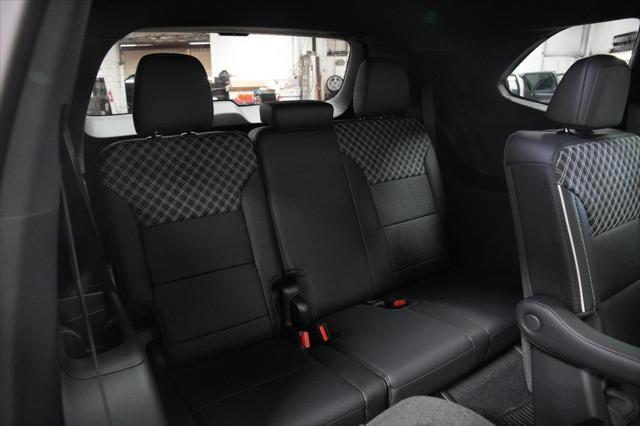 new 2025 GMC Acadia car, priced at $63,700