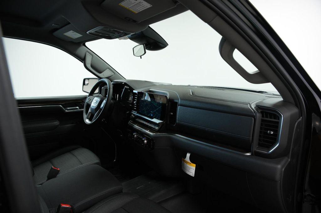 new 2025 GMC Sierra 1500 car, priced at $45,905