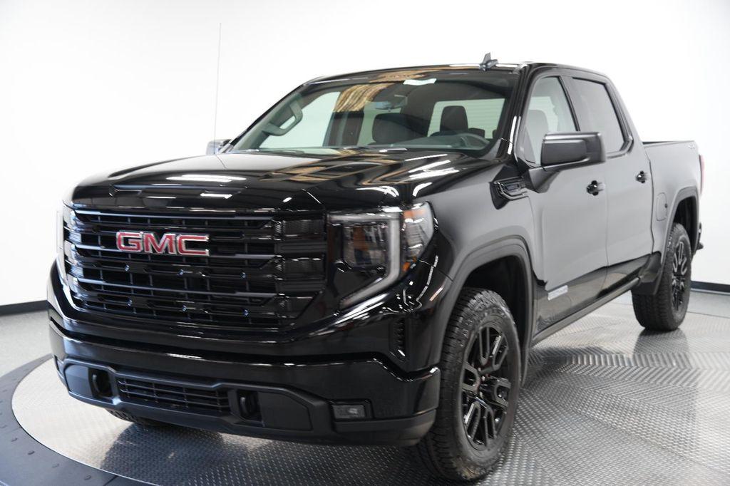 new 2025 GMC Sierra 1500 car, priced at $45,905