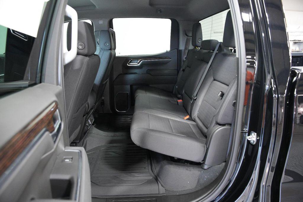 new 2025 GMC Sierra 1500 car, priced at $45,905
