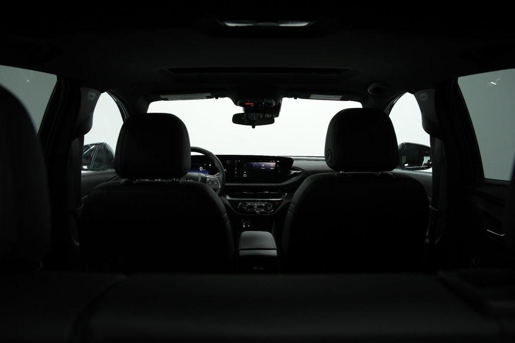 new 2025 Buick Envista car, priced at $28,620