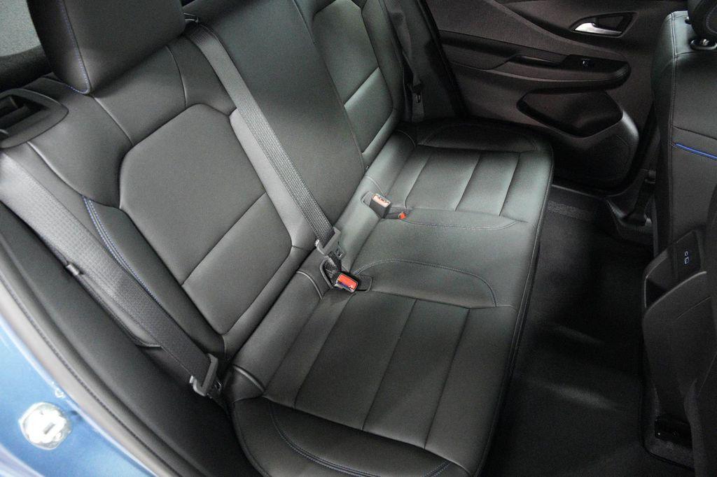 new 2025 Buick Envista car, priced at $28,620