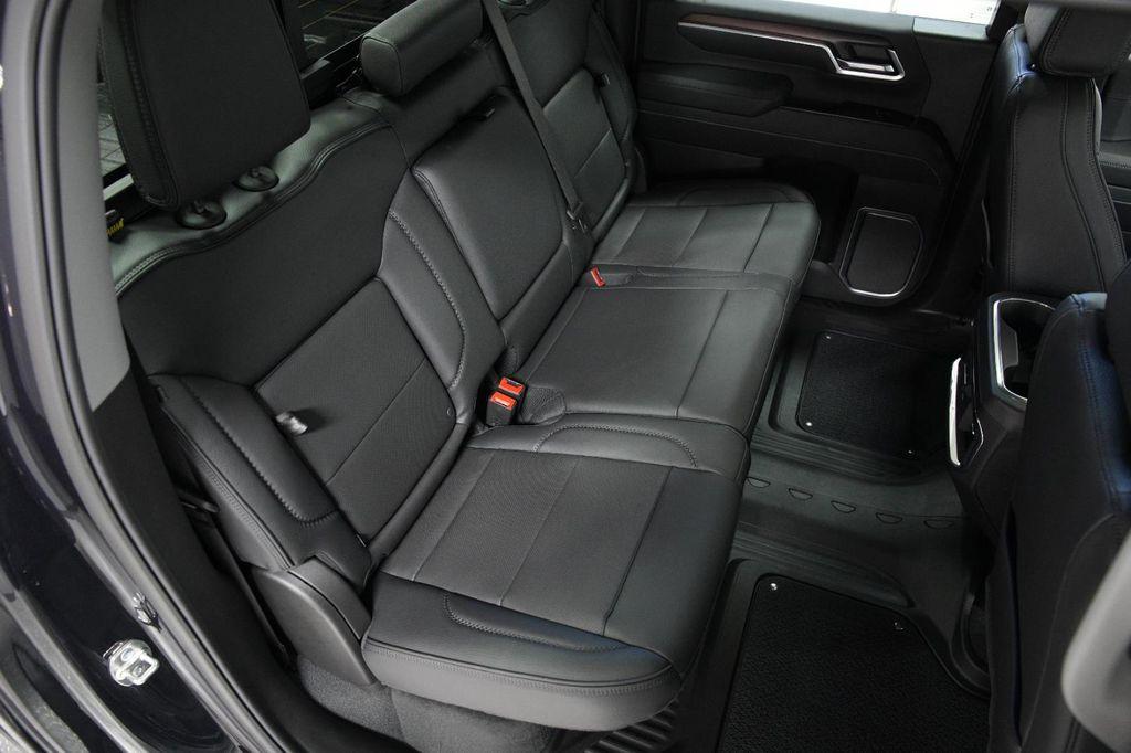new 2025 GMC Sierra 2500 car, priced at $80,590