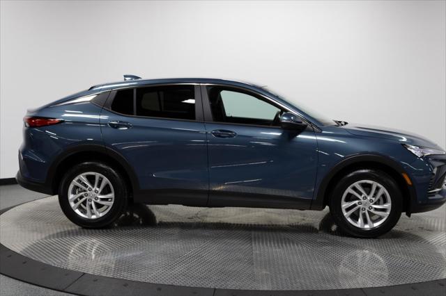 new 2025 Buick Envista car, priced at $24,130