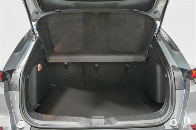 new 2025 Buick Envista car, priced at $23,580