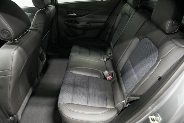 new 2025 Buick Envista car, priced at $23,580