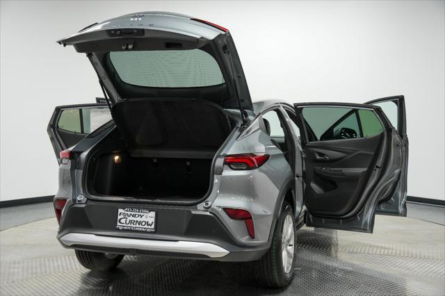 new 2025 Buick Envista car, priced at $23,580