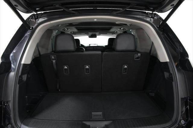 used 2025 Honda Pilot car, priced at $52,300
