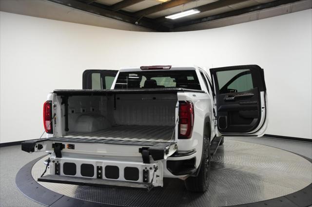 used 2022 GMC Sierra 1500 car, priced at $41,400