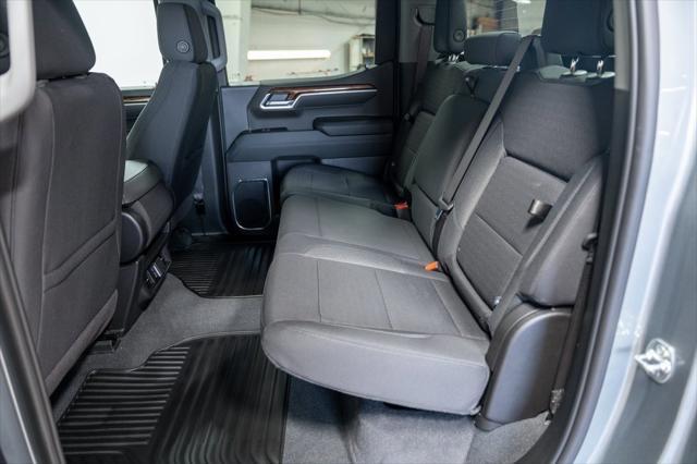 new 2025 GMC Sierra 1500 car, priced at $50,290