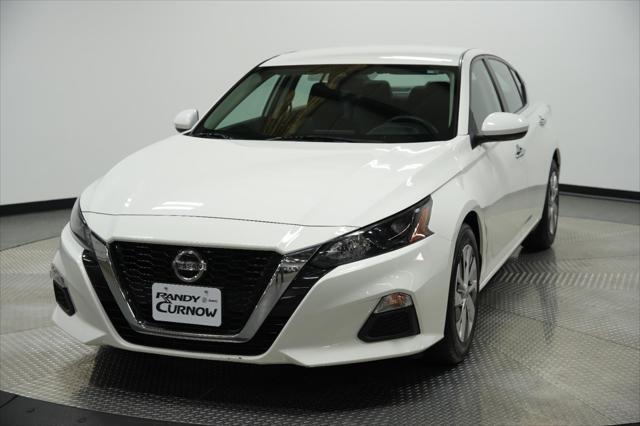used 2022 Nissan Altima car, priced at $16,100