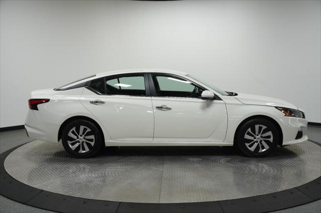 used 2022 Nissan Altima car, priced at $17,100