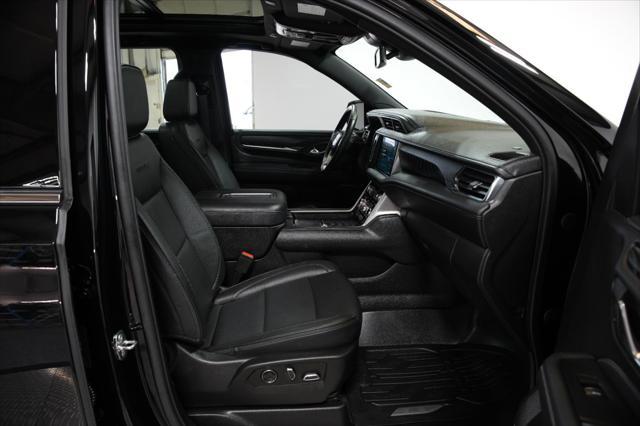 used 2023 GMC Yukon XL car, priced at $68,900