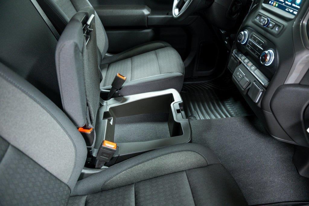 new 2025 GMC Sierra 1500 car, priced at $35,200
