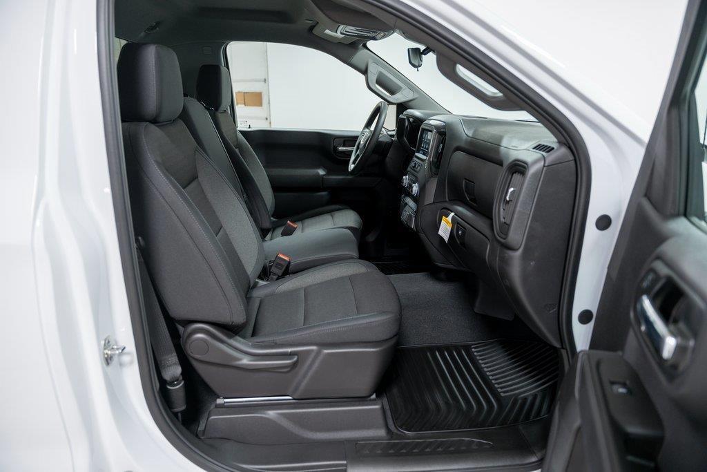 new 2025 GMC Sierra 1500 car, priced at $35,200