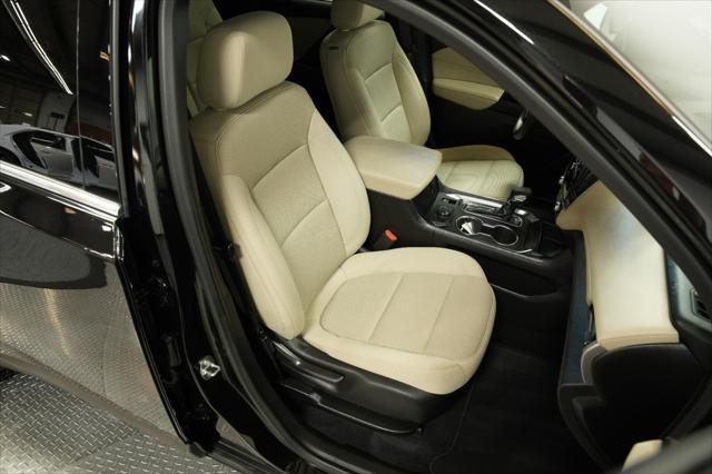 used 2023 Chevrolet Traverse car, priced at $32,200