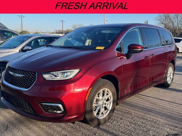 used 2023 Chrysler Pacifica car, priced at $23,499
