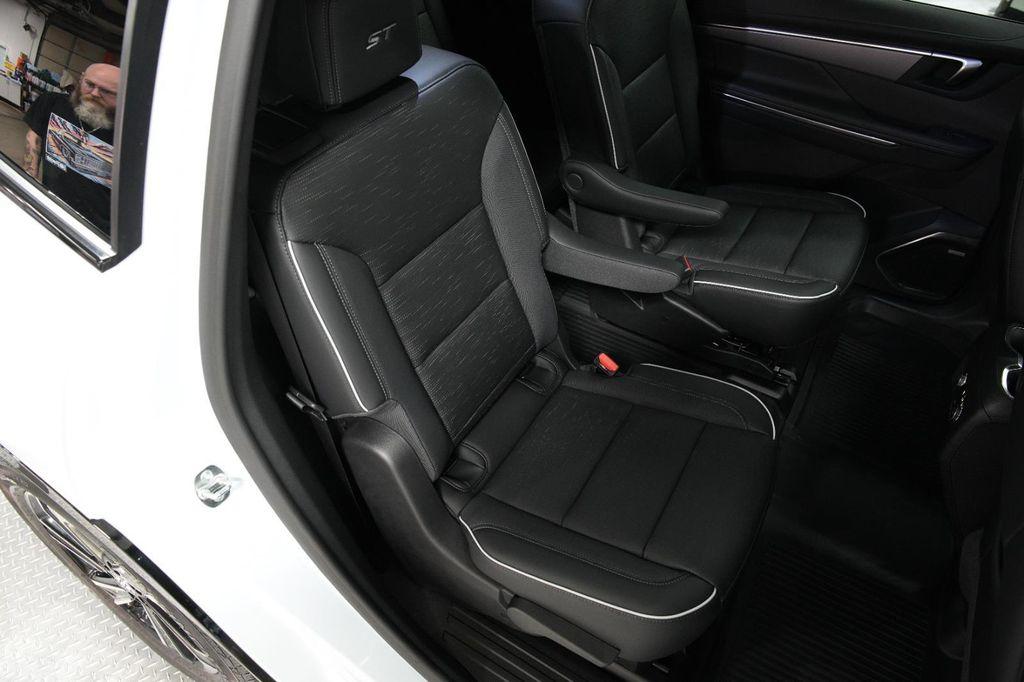 new 2026 Buick Enclave car, priced at $51,980