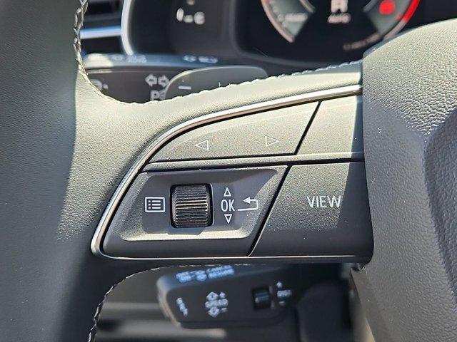 new 2025 Audi Q7 car, priced at $80,750