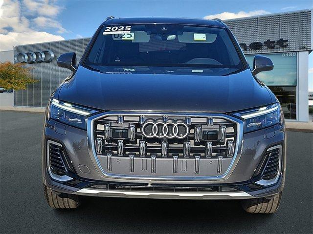 used 2025 Audi Q7 car, priced at $62,650