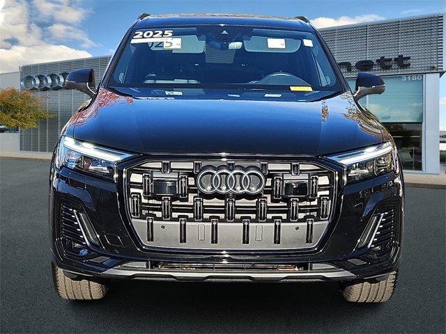 used 2025 Audi Q7 car, priced at $63,987