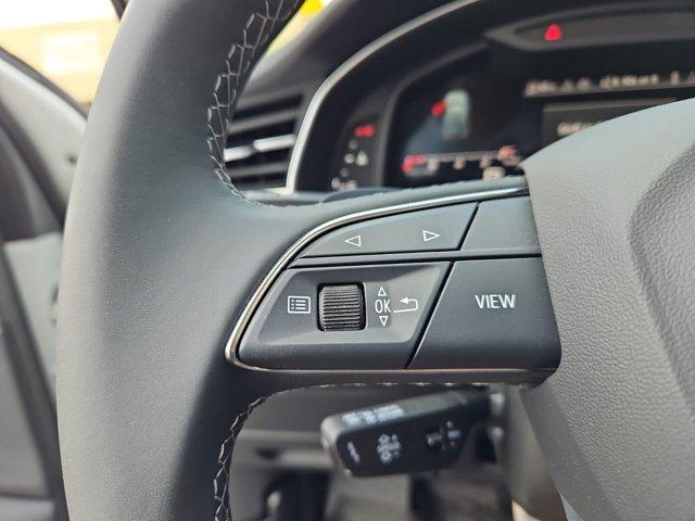 new 2025 Audi Q7 car, priced at $65,600