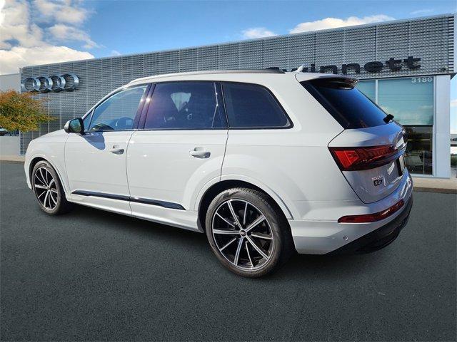 used 2022 Audi Q7 car, priced at $52,441