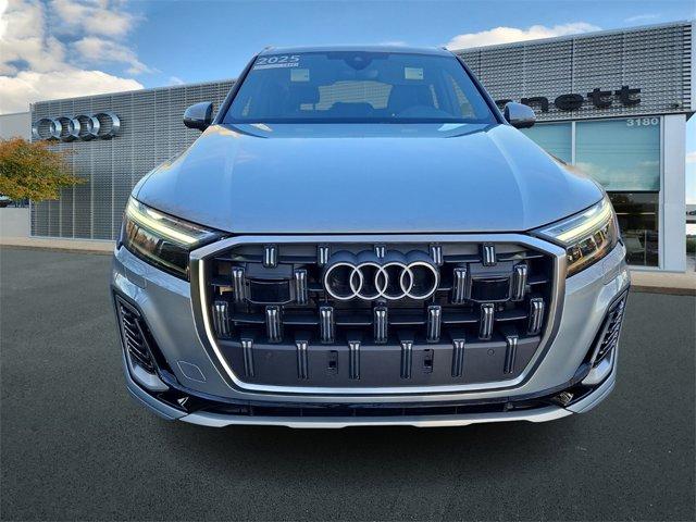 used 2025 Audi Q7 car, priced at $64,987