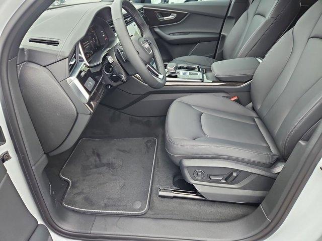 new 2025 Audi Q7 car, priced at $66,900