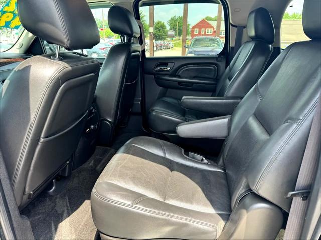 used 2012 GMC Yukon XL car, priced at $4,995
